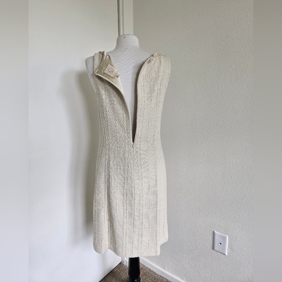 NWT St. John Couture Tweed  Shift Dress Beads Details Cream size 10 - Picture 9 of 16